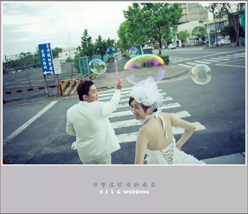 婚紗攝影宜蘭婚紗攝影景點推薦|宜蘭火車站幾米廣場公園-婚紗攝影宜蘭婚紗攝影景點推薦|宜蘭火車站幾米廣場公園