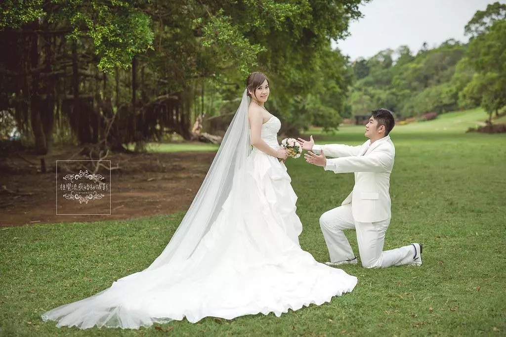婚紗攝影台北婚紗攝影景點推薦|淡水滬尾砲台公園-淡水滬尾砲台草地拍婚紗，視覺流感婚紗攝影，淡水景點推薦