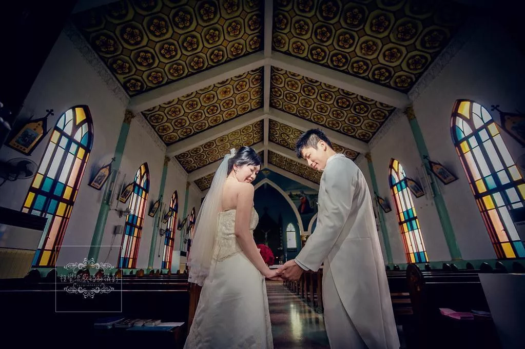 婚紗攝影宜蘭|羅東聖母升天堂(北成天主堂)|哥德式建築-婚紗攝影宜蘭|羅東聖母升天堂(北成天主堂)|哥德式建築