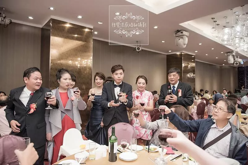 視覺流感婚紗攝影工作室唯一推薦-婚禮紀錄台北|新莊晶宴會館|婚宴場地紀實攝影