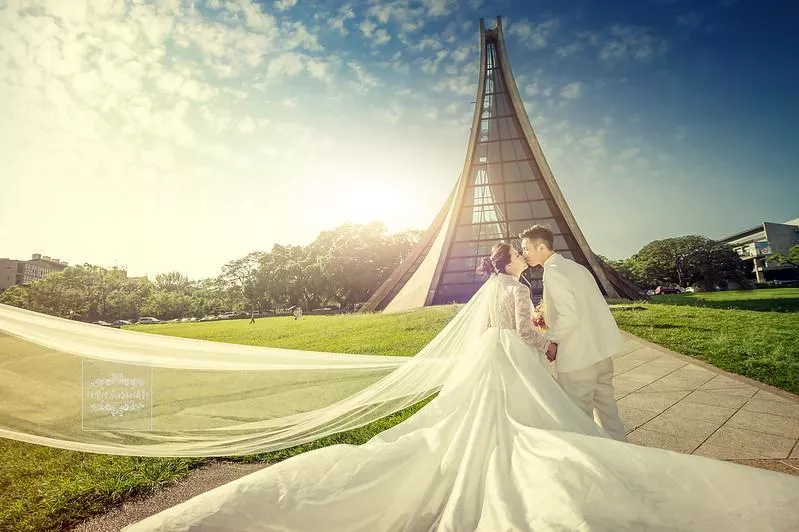 婚紗攝影台中景點推薦|東海大學|校園清新-婚紗攝影台中景點推薦|東海大學|校園清新
