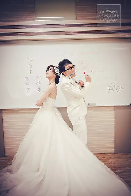 婚紗攝影台中景點|國立中興大學|校園風-婚紗攝影台中景點|國立中興大學|校園風
