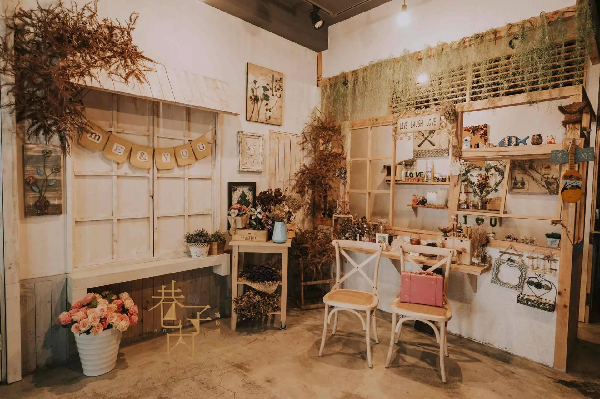 巷子內攝影棚Lanestudio場地租借-婚紗攝影|個人寫真藝術照|孕婦照|全家福|寶寶照|商業攝影|網拍|商品|歌手MV|場地租借-巷子內攝影棚Lanestudio場地租借-婚紗攝影|個人寫真藝術照|孕婦照|全家福|寶寶照|商業攝影|網拍|商品|歌手MV|場地租借