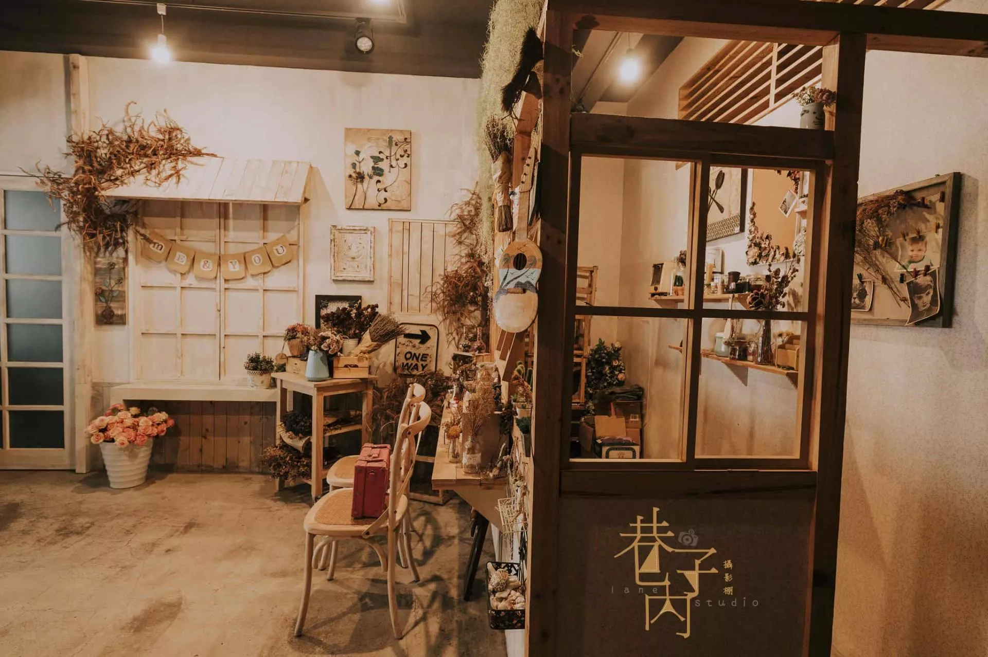 巷子內攝影棚Lanestudio場地租借-婚紗攝影|個人寫真藝術照|孕婦照|全家福|寶寶照|商業攝影|網拍|商品|歌手MV|場地租借-巷子內攝影棚Lanestudio場地租借-婚紗攝影|個人寫真藝術照|孕婦照|全家福|寶寶照|商業攝影|網拍|商品|歌手MV|場地租借