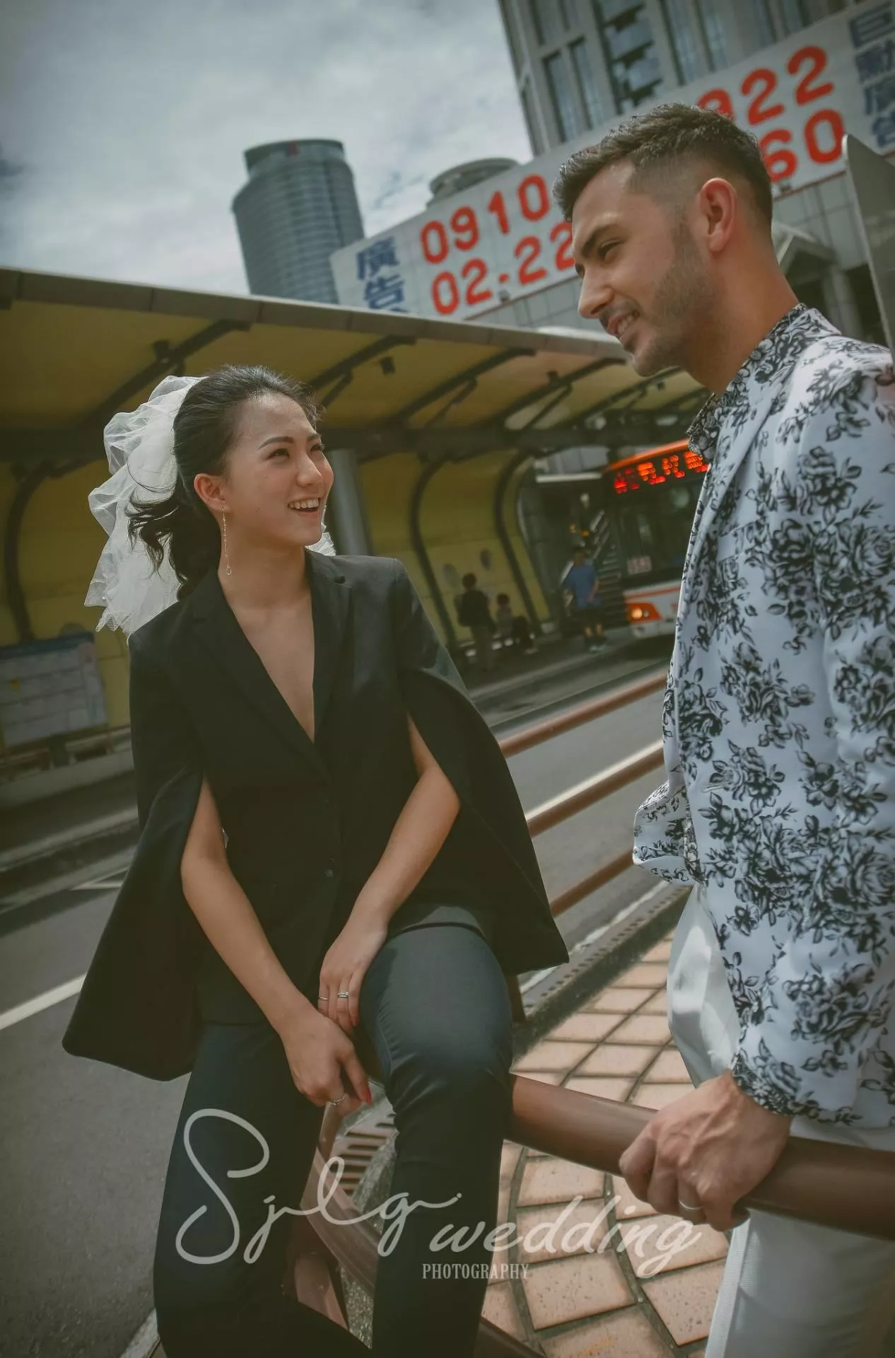 板橋拍婚紗,中和推薦婚紗攝影,板橋車站攝影,美式婚紗,推薦視覺流感-婚紗攝影台北|美式輕婚紗|個性街景潮流-巷子內攝影棚