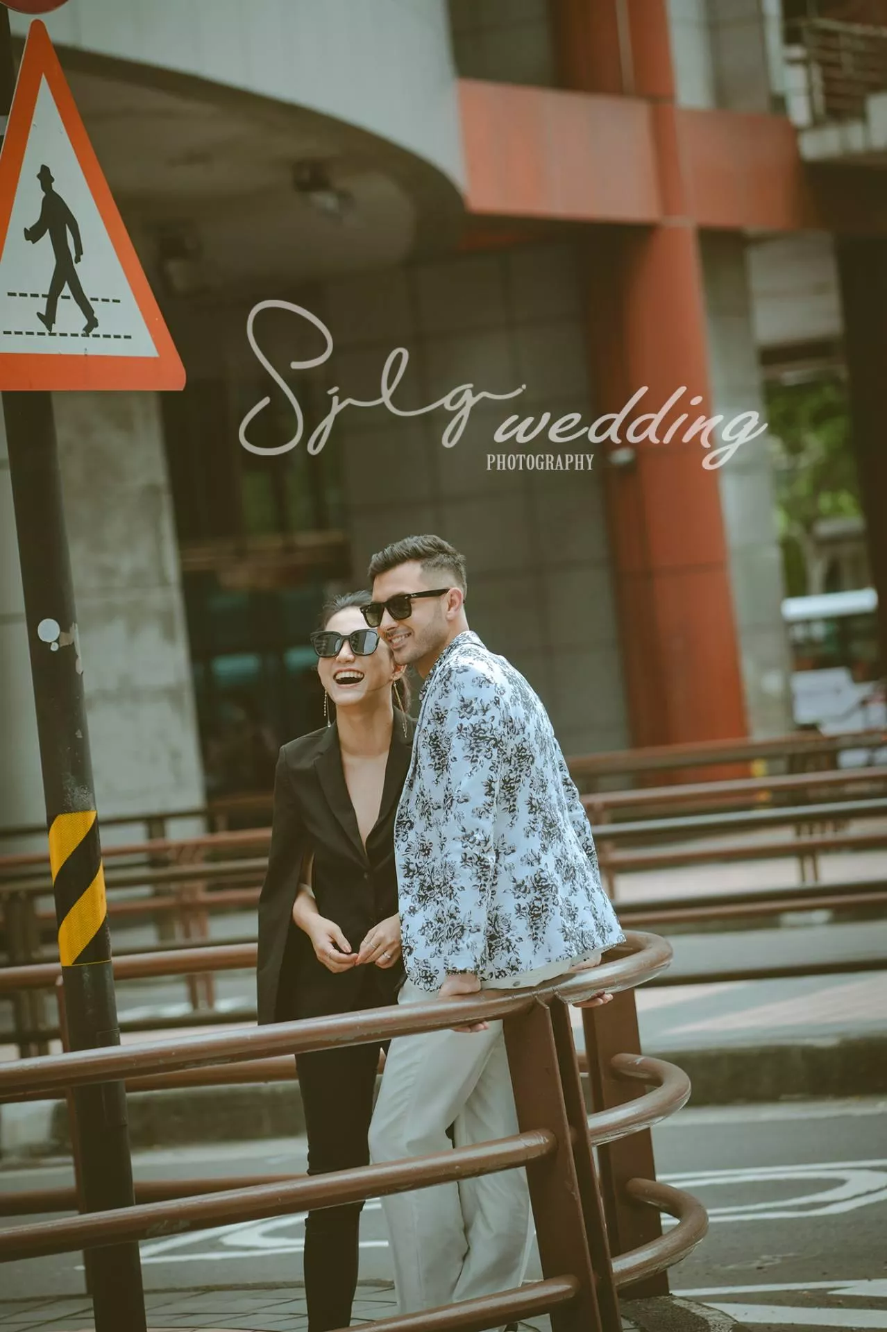 板橋拍婚紗,中和推薦婚紗攝影,板橋車站攝影,美式婚紗,推薦視覺流感-婚紗攝影台北|美式輕婚紗|個性街景潮流-巷子內攝影棚