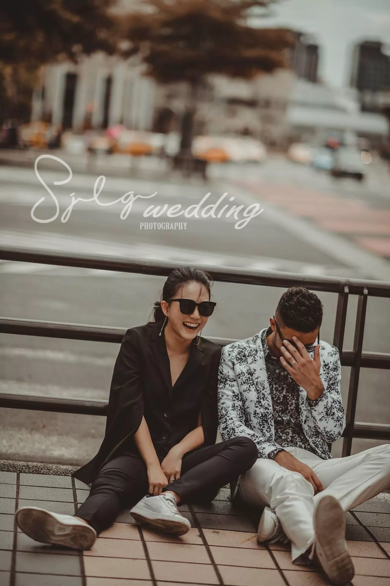 婚紗攝影景點推薦|板橋公車站麗寶百貨廣場|美式街拍-婚紗攝影景點推薦|板橋公車站麗寶百貨廣場|美式街拍