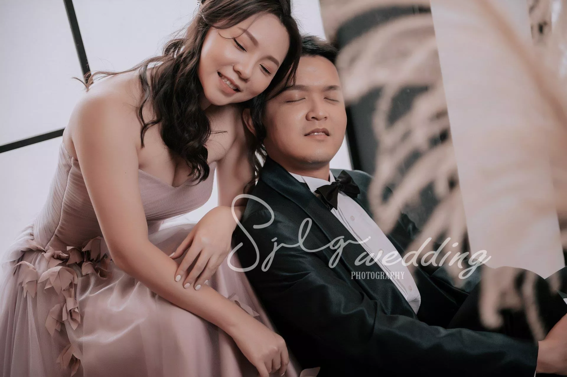 新北推薦攝影棚拍婚紗,中和巷子內攝影棚租借,視覺流感婚紗攝影專屬棚,CP值最高攝影棚-#婚紗攝影,#手工禮服租借,#閨蜜寫真婚紗,#個人寫真藝術照,#巷子內攝影棚出租,#海外婚紗,#婚禮紀錄,#新娘秘書,#孕婦照孕婦寫真,#台北婚紗推薦,#板橋婚紗推薦,#中和婚紗推薦,#婚紗照價格,#婚紗包套