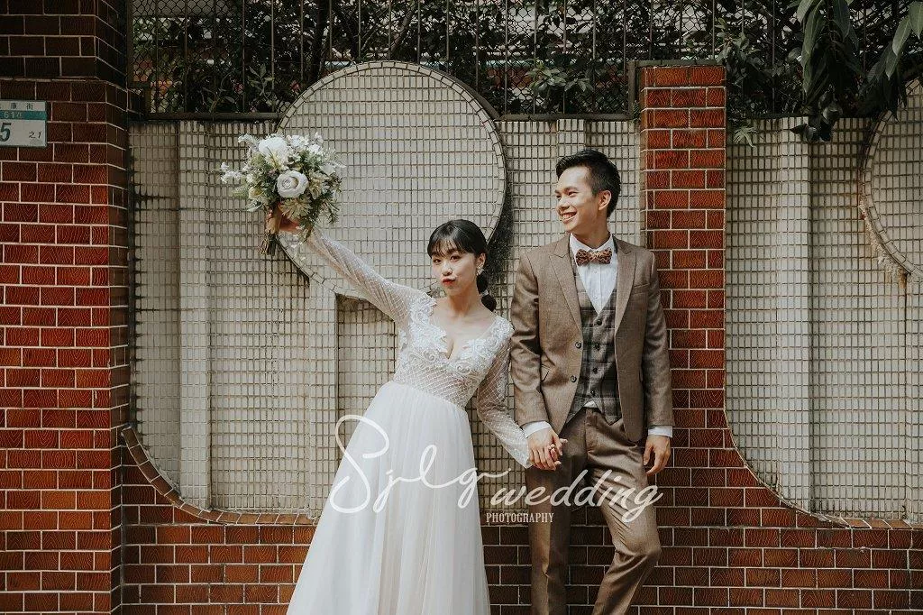 #婚紗攝影,#手工禮服租借,#閨蜜寫真婚紗,#個人寫真藝術照,#巷子內攝影棚出租,#海外婚紗,#婚禮紀錄,#新娘秘書,#孕婦照孕婦寫真,#台北婚紗推薦,#板橋婚紗推薦,#中和婚紗推薦,#婚紗照價格,#婚紗包套(18)-婚紗攝影新人精選作品(B)|韓風|自然|個性|美式|活潑|甜蜜|溫馨|婚紗作品