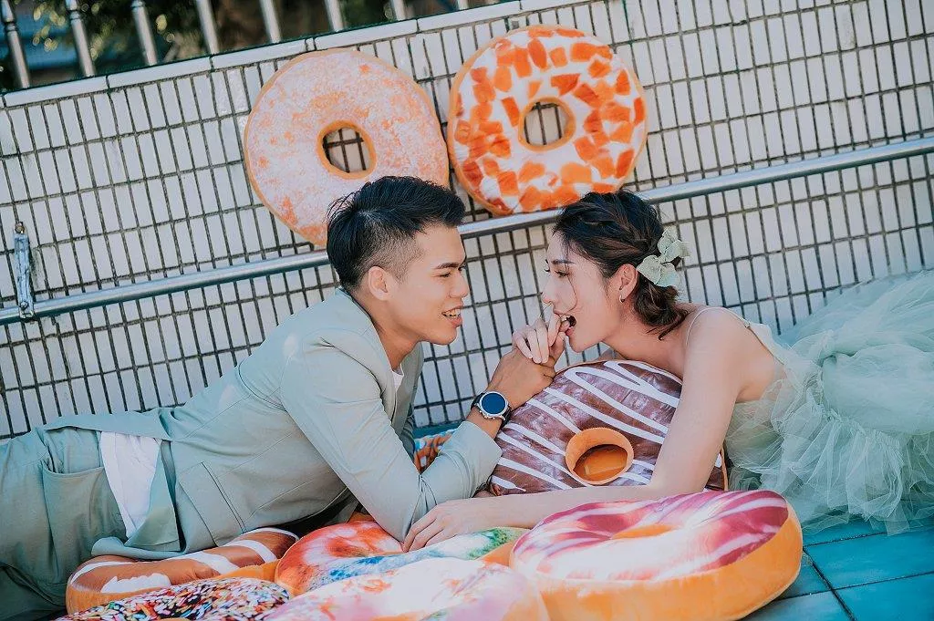 #婚紗攝影,#手工禮服租借,#閨蜜寫真婚紗,#個人寫真藝術照,#巷子內攝影棚出租,#海外婚紗,#婚禮紀錄,#新娘秘書,#孕婦照孕婦寫真,#台北婚紗推薦,#板橋婚紗推薦,#中和婚紗推薦,#婚紗照價格,#婚紗包套,#偉恩幼兒園泳池婚紗(14)-#婚紗攝影,#手工禮服租借,#閨蜜寫真婚紗,#個人寫真藝術照,#巷子內攝影棚出租,#海外婚紗,#婚禮紀錄,#新娘秘書,#孕婦照孕婦寫真,#台北婚紗推薦,#板橋婚紗推薦,#中和婚紗推薦,#婚紗照價格,#婚紗包套,#偉恩幼兒園泳池婚紗