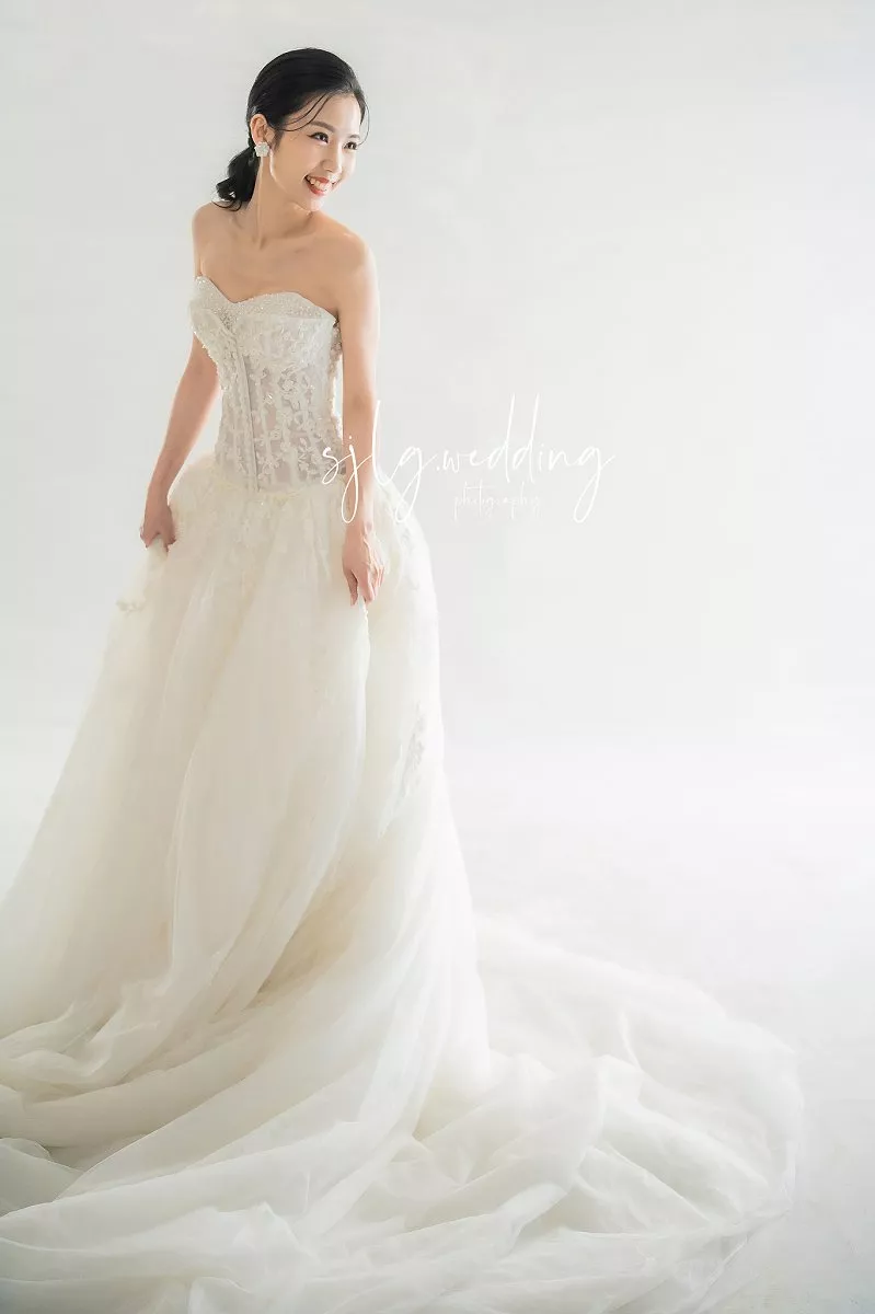 #婚紗攝影,#手工禮服租借,#閨蜜寫真婚紗,#個人寫真藝術照,#巷子內攝影棚出租,#海外婚紗,#婚禮紀錄,#新娘秘書,#孕婦照孕婦寫真,#台北婚紗推薦,#板橋婚紗推薦,#中和婚紗推薦,#婚紗照價格,#婚紗包套(7)-#婚紗攝影,#台灣婚紗,#婚攝作品,#婚紗攝影師,#婚紗風格,#婚紗攝影包套,#婚紗攝影價格,#婚紗攝影工作室,#台灣婚紗攝影地點,#婚紗攝影技巧