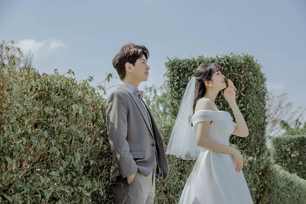 #婚紗攝影,#手工禮服租借,#閨蜜寫真婚紗,#個人寫真藝術照,#巷子內攝影棚出租,#海外婚紗,#婚禮紀錄,#新娘秘書,#孕婦照孕婦寫真,#台北婚紗推薦,#板橋婚紗推薦,#中和婚紗推薦,#婚紗照價格,#婚紗包套(59)-視覺流感婚紗攝影新人精選(A)|韓風|自然|個性|美式|活潑|甜蜜|溫馨|婚紗作品